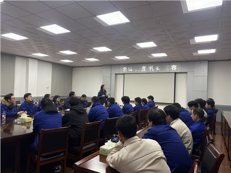 凝心聚力話發(fā)展 傾聽心聲促提升